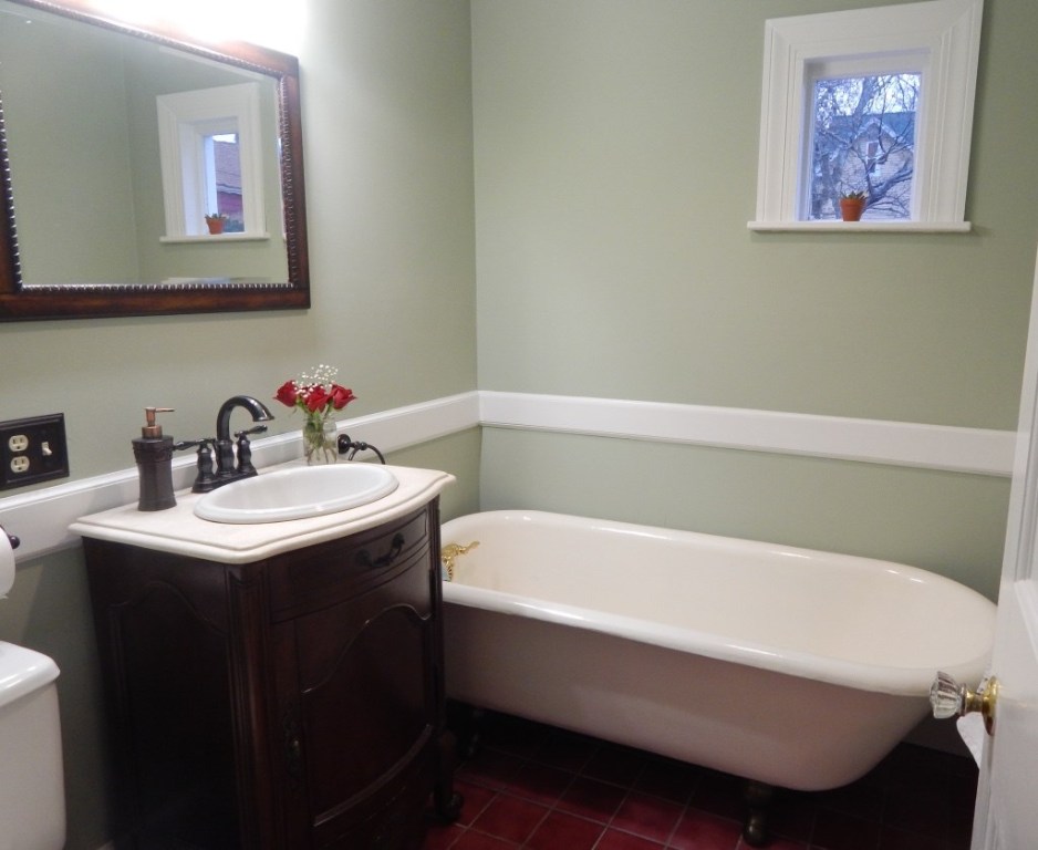 356 Old River Road Lincoln, RI 02838 - Photo 6 of 25 Gallery Image 6