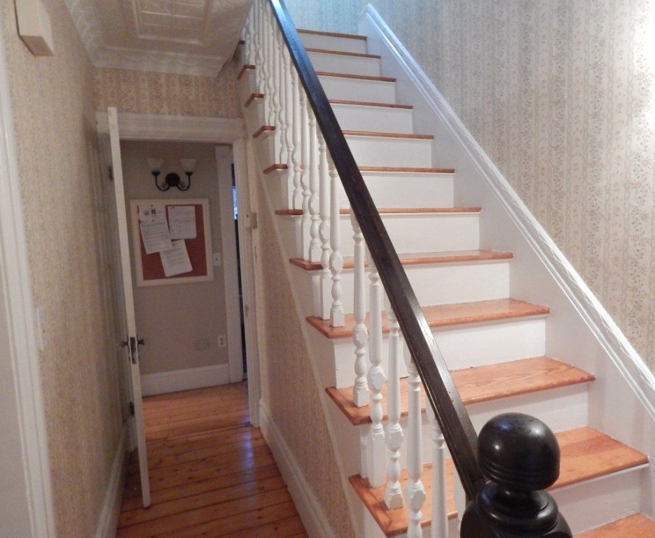 356 Old River Road Lincoln, RI 02838 - Photo 7 of 25 Gallery Image 7