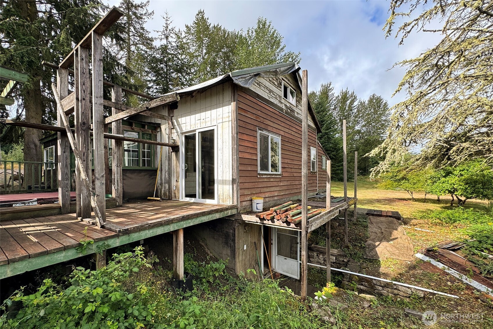 3951 South Tyler Road Port Angeles, WA 98363 - Photo 27 of 40