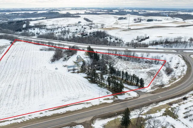 $475,000 | 17140 County 31 Boulevard, Welch, MN 55089