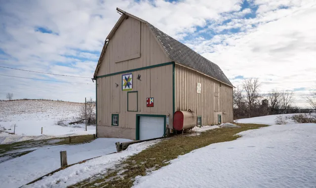 $475,000 | 17140 County 31 Boulevard, Welch, MN 55089