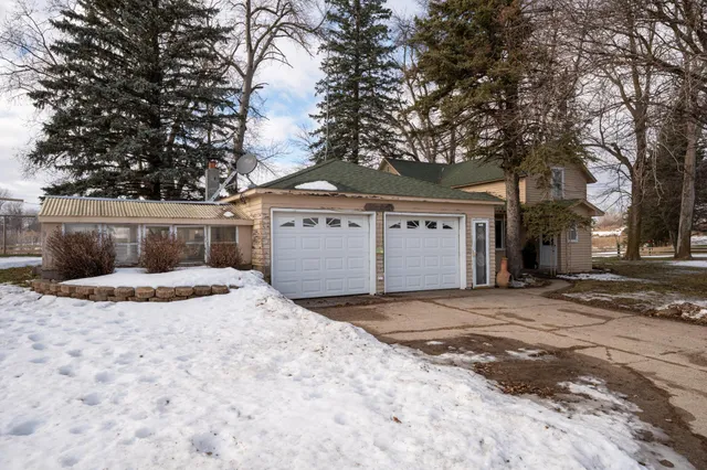 $475,000 | 17140 County 31 Boulevard, Welch, MN 55089