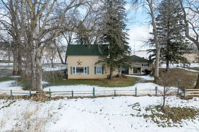 $475,000 | 17140 County 31 Boulevard, Welch, MN 55089