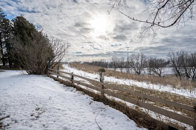 $475,000 | 17140 County 31 Boulevard, Welch, MN 55089