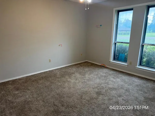 $355,900 | 103 Red Bud Court, Oak Leaf, TX 75154