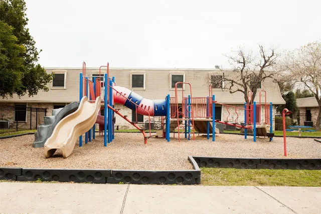 $904 | 2835 Rockwell Drive, Brownsville, TX 78521