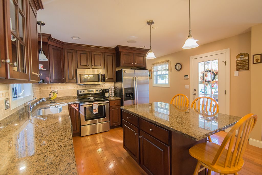 17 Bootland Farm Road Newton, NH 03858 - Photo 3 of 29 Gallery Image 3