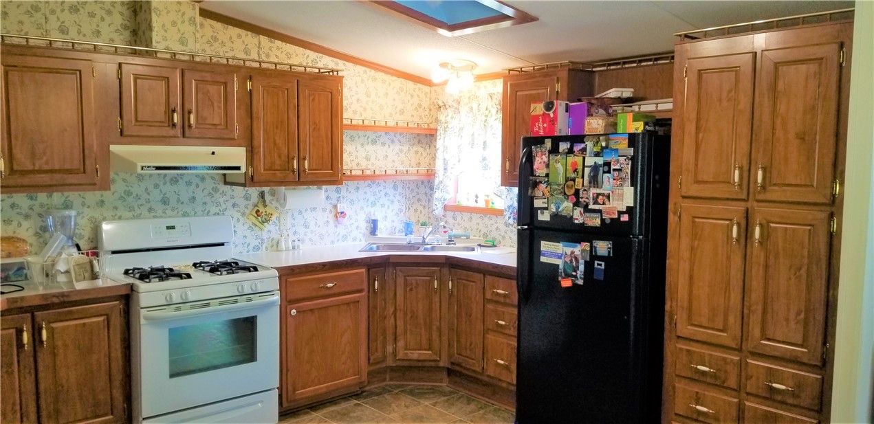 1779 Ross Road, Unit 55 Lyons, NY 14489 - Photo 3 of 15 Kitchen