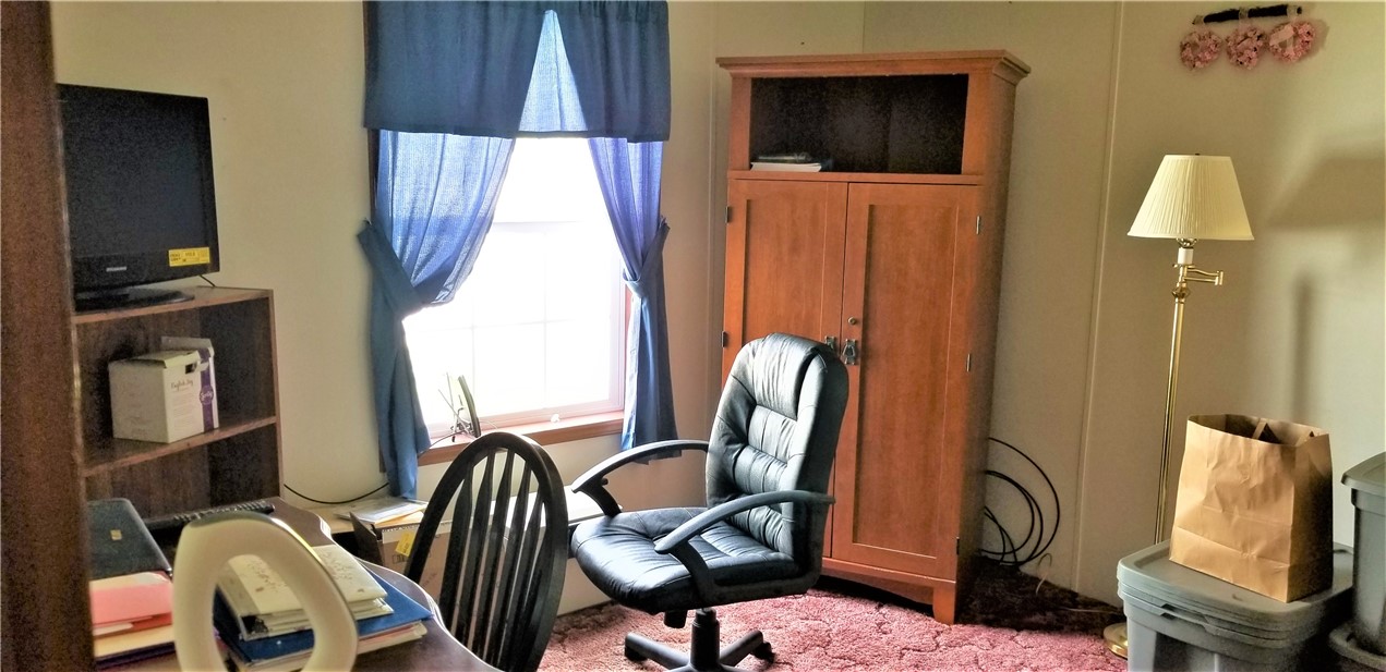 1779 Ross Road, Unit 55 Lyons, NY 14489 - Photo 6 of 15 third bedroom used as office