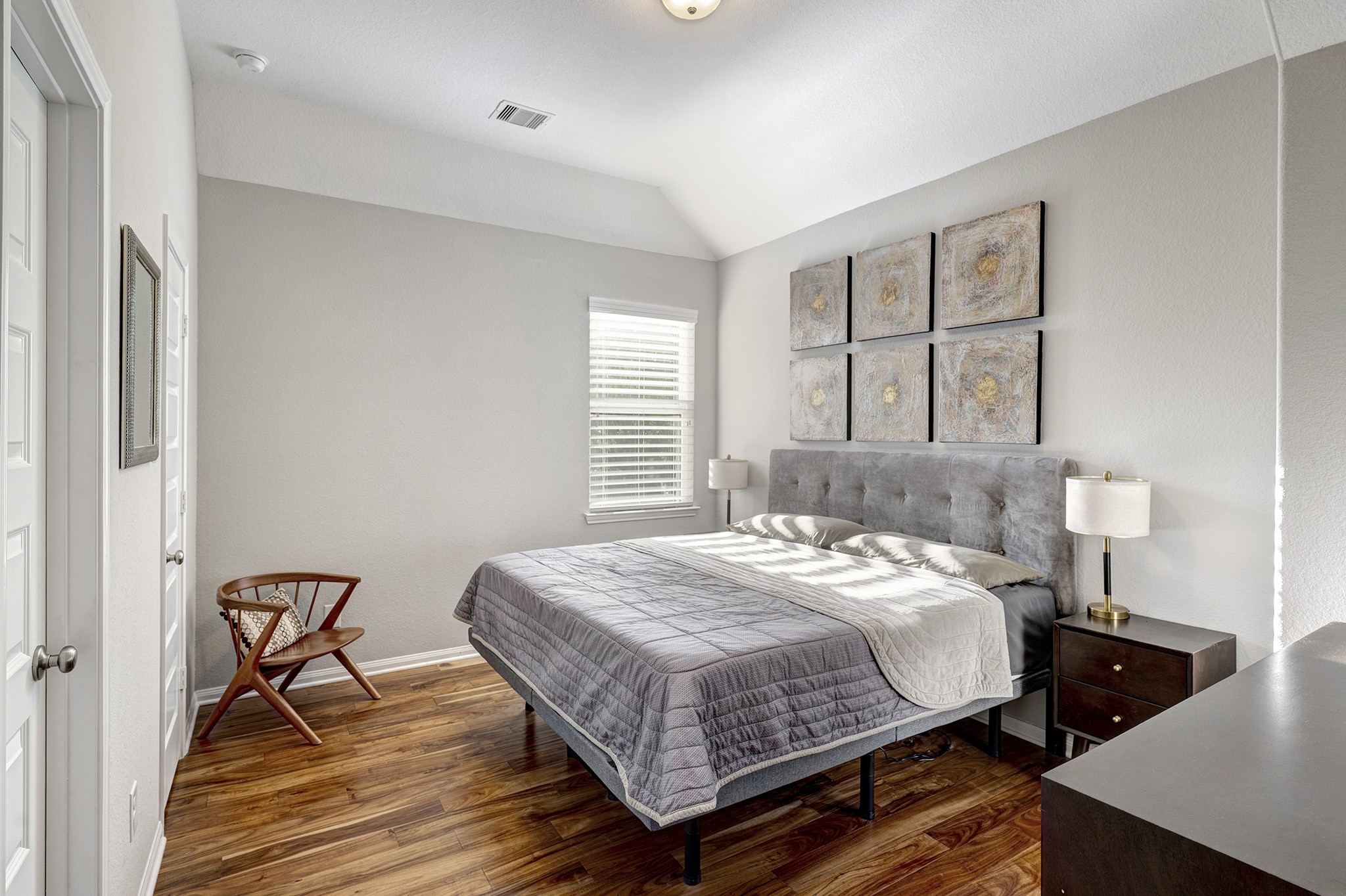 5002 Harvest Knoll Drive Spring, TX 77389 - Photo 26 of 48 First Bedroom Upstairs.