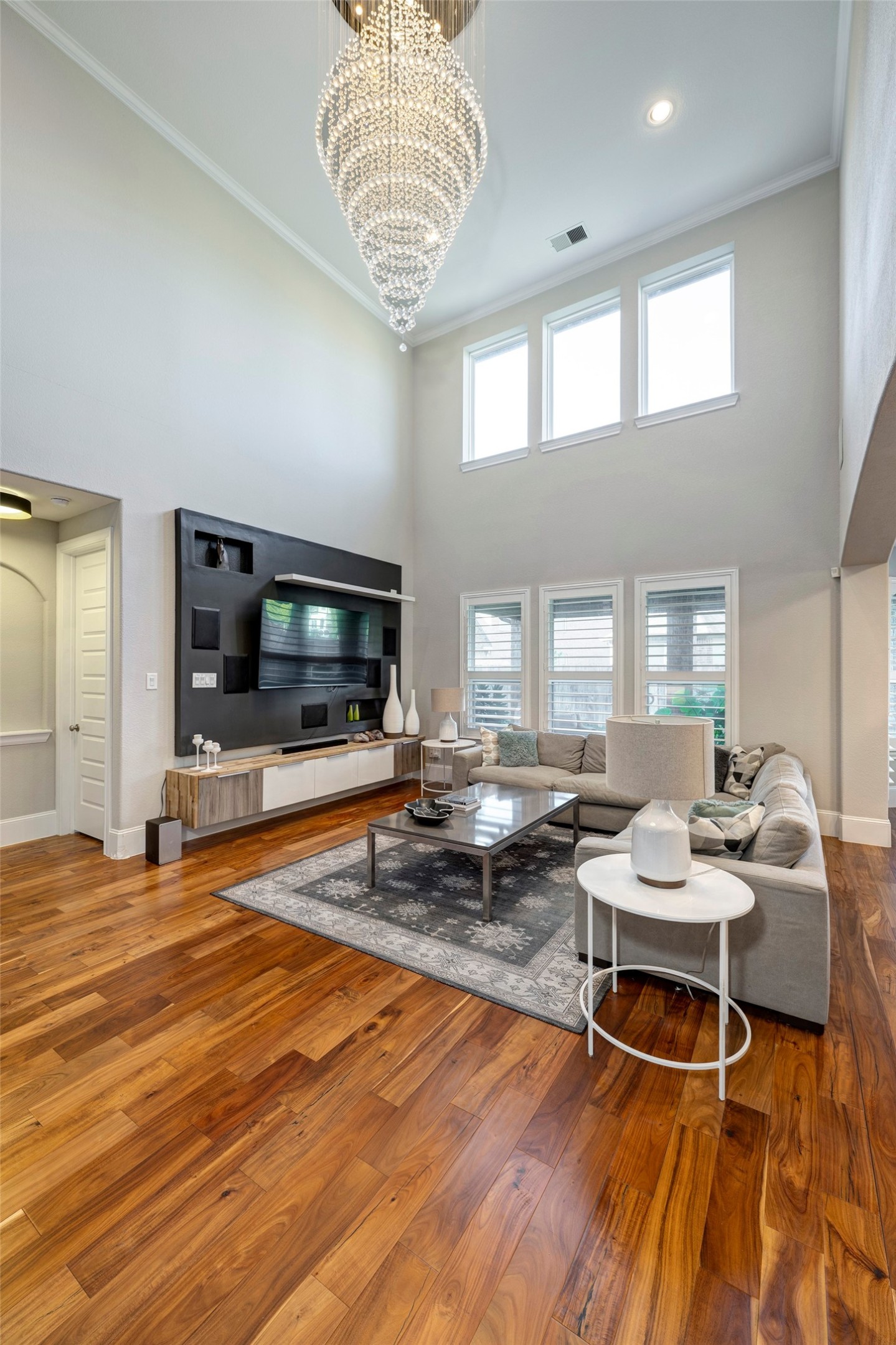 5002 Harvest Knoll Drive Spring, TX 77389 - Photo 9 of 48 Family Room