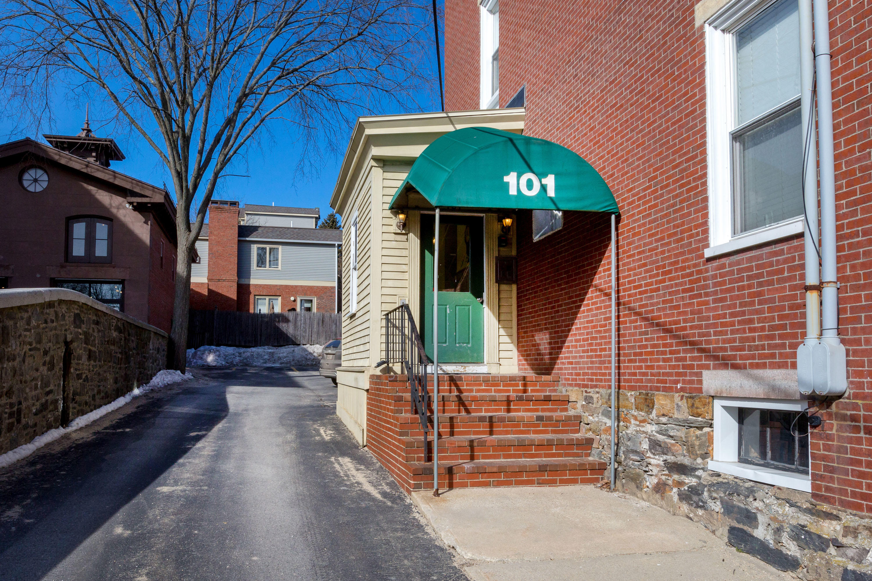 101 Danforth Street, Unit 6 Portland, ME 04101 - Photo 2 of 33 Danforth_Candage_02