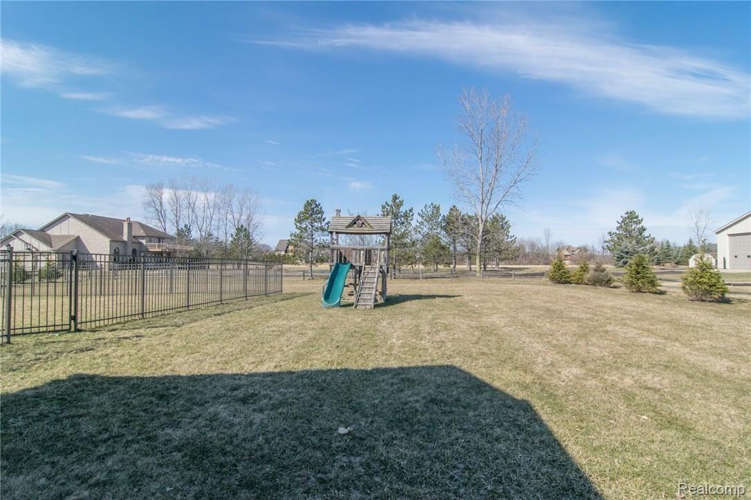 59199 Hayes Road Washington, MI 48094 - Photo 65 of 71 DSC_0658.jpg