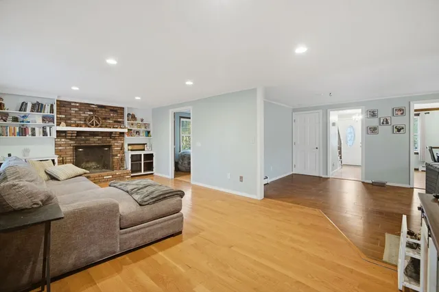 $524,999 | 72 Tanglewood Drive, East Longmeadow, MA 01028