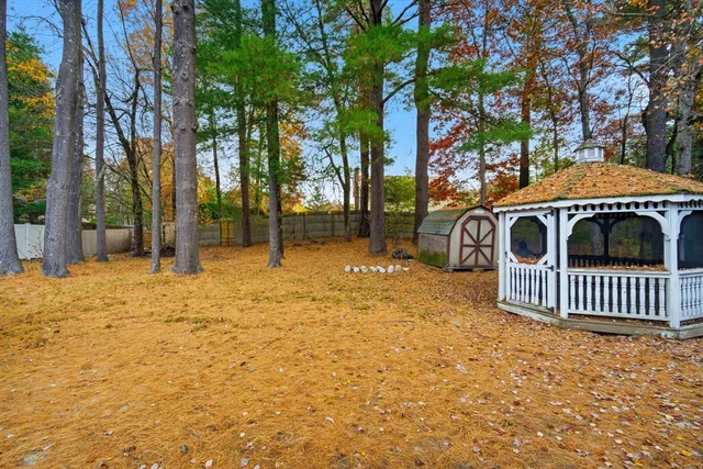 $524,999 | 72 Tanglewood Drive, East Longmeadow, MA 01028