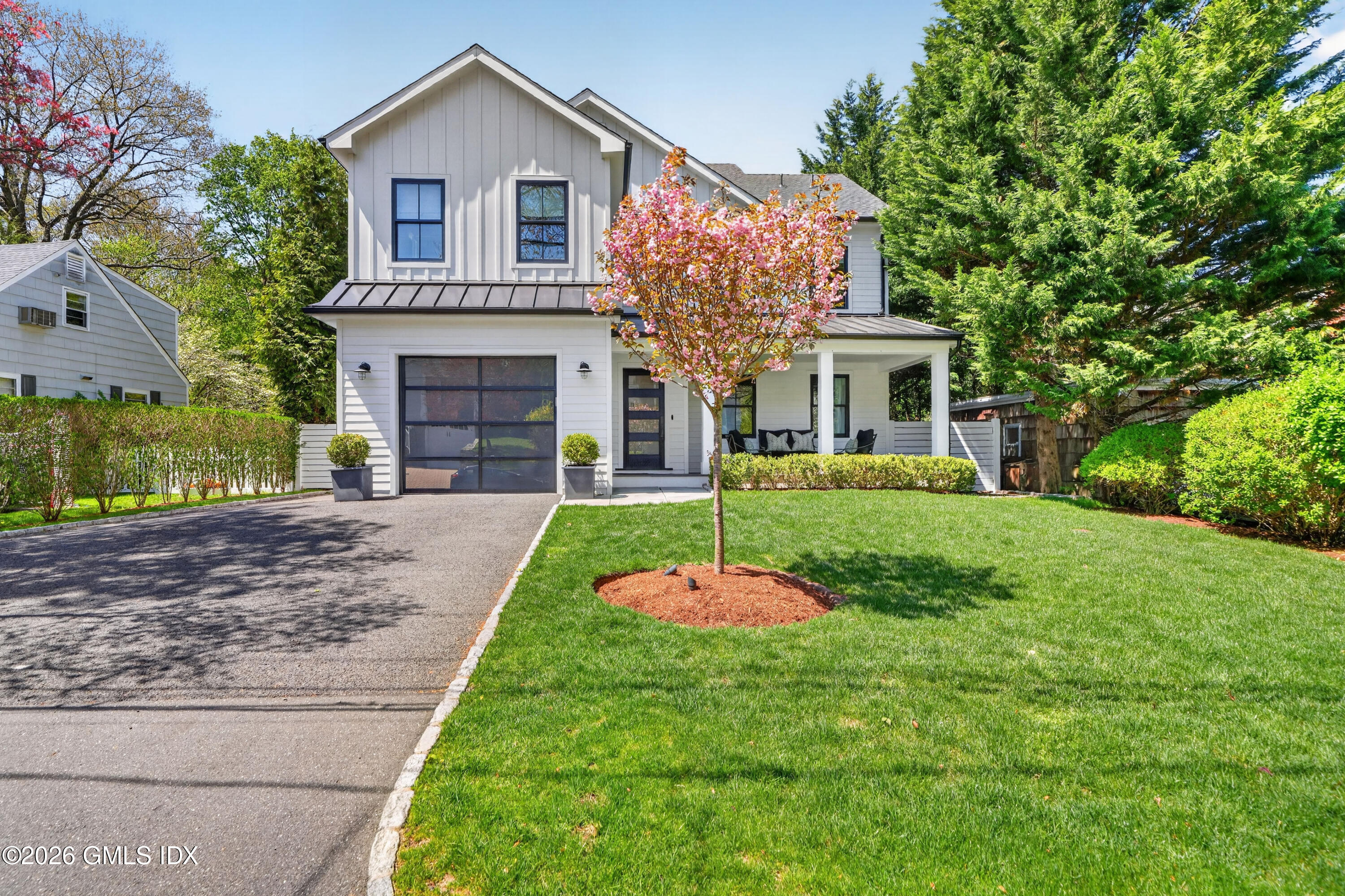 22 Wescott Street Riverside, CT 06878 - Photo 1 of 5 077-DSC00026
