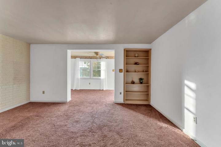 7926 Wynbrook Road Baltimore, MD 21224 - Photo 9 of 23