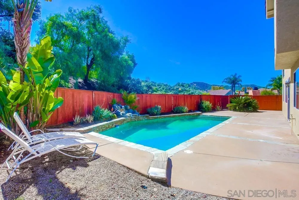 5163 Riverview Court Fallbrook, CA 92028 - Photo 63 of 75 a view of a yard with an outdoor space