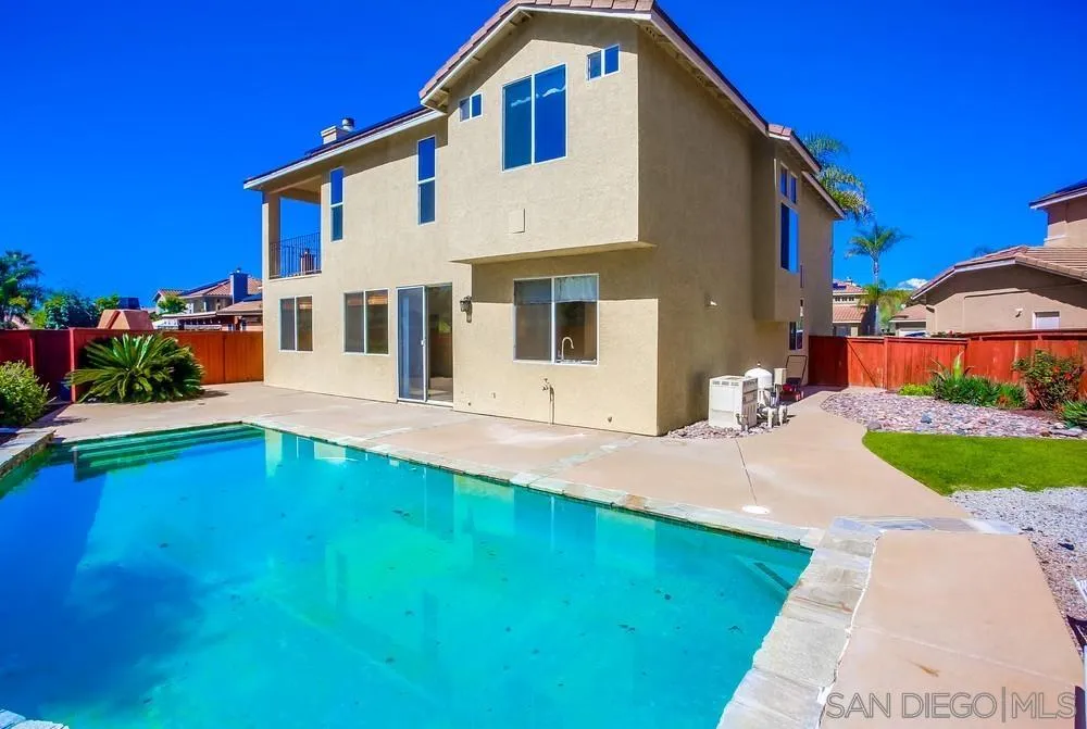 5163 Riverview Court Fallbrook, CA 92028 - Photo 65 of 75 a front view of a house with a yard