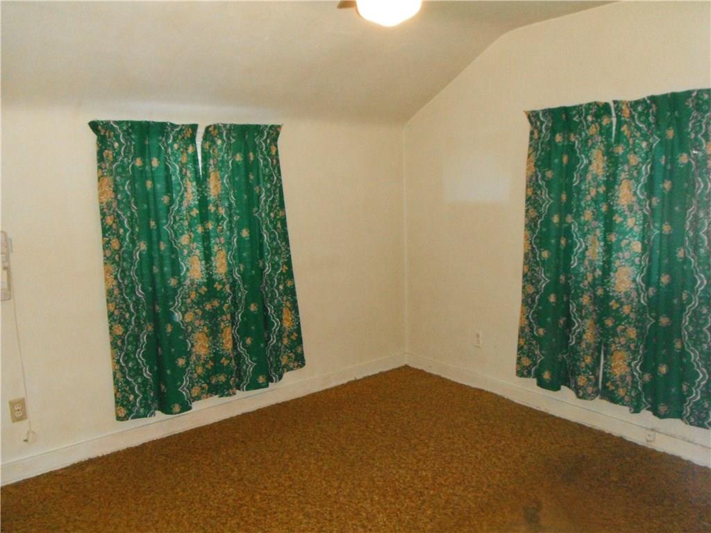 718 Springfield Street Pittsburgh, PA 15220 - Photo 11 of 14 Gallery Image 11