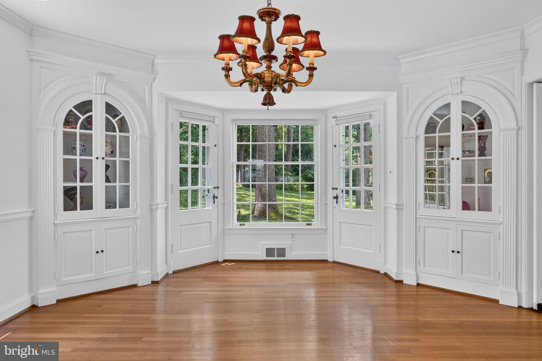 8112 Rayburn Road Bethesda, MD 20817 - Photo 14 of 52
