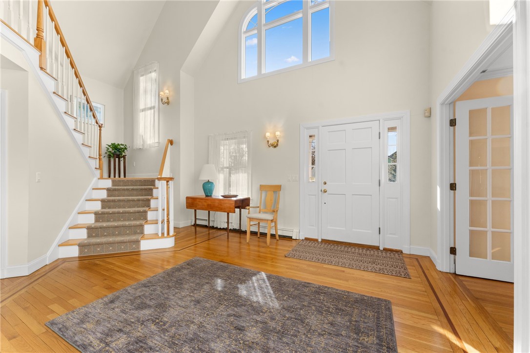 5 Riverside Drive Barrington, RI 02806 - Photo 12 of 43