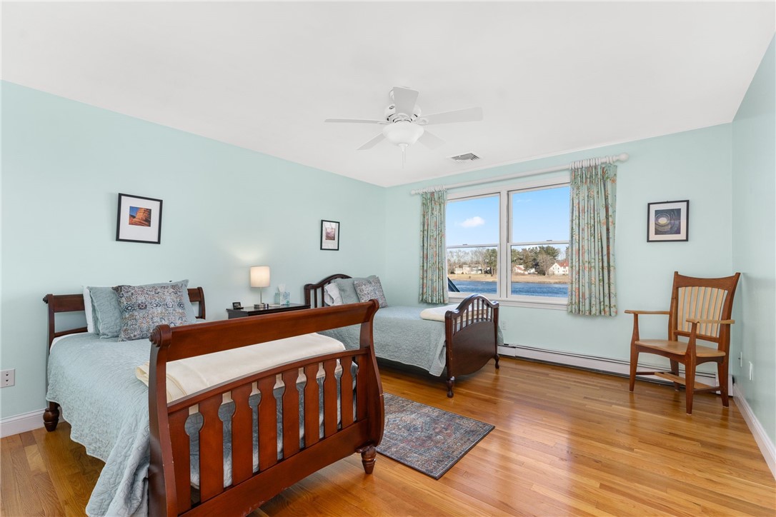 5 Riverside Drive Barrington, RI 02806 - Photo 31 of 43
