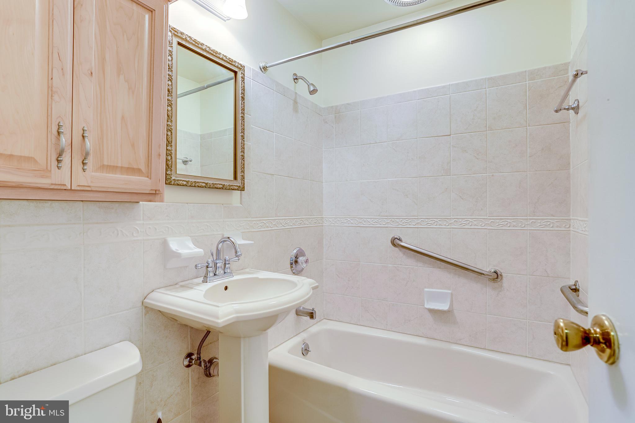 2027 Griffith Road Falls Church, VA 22043 - Photo 13 of 49 Gallery Image 13