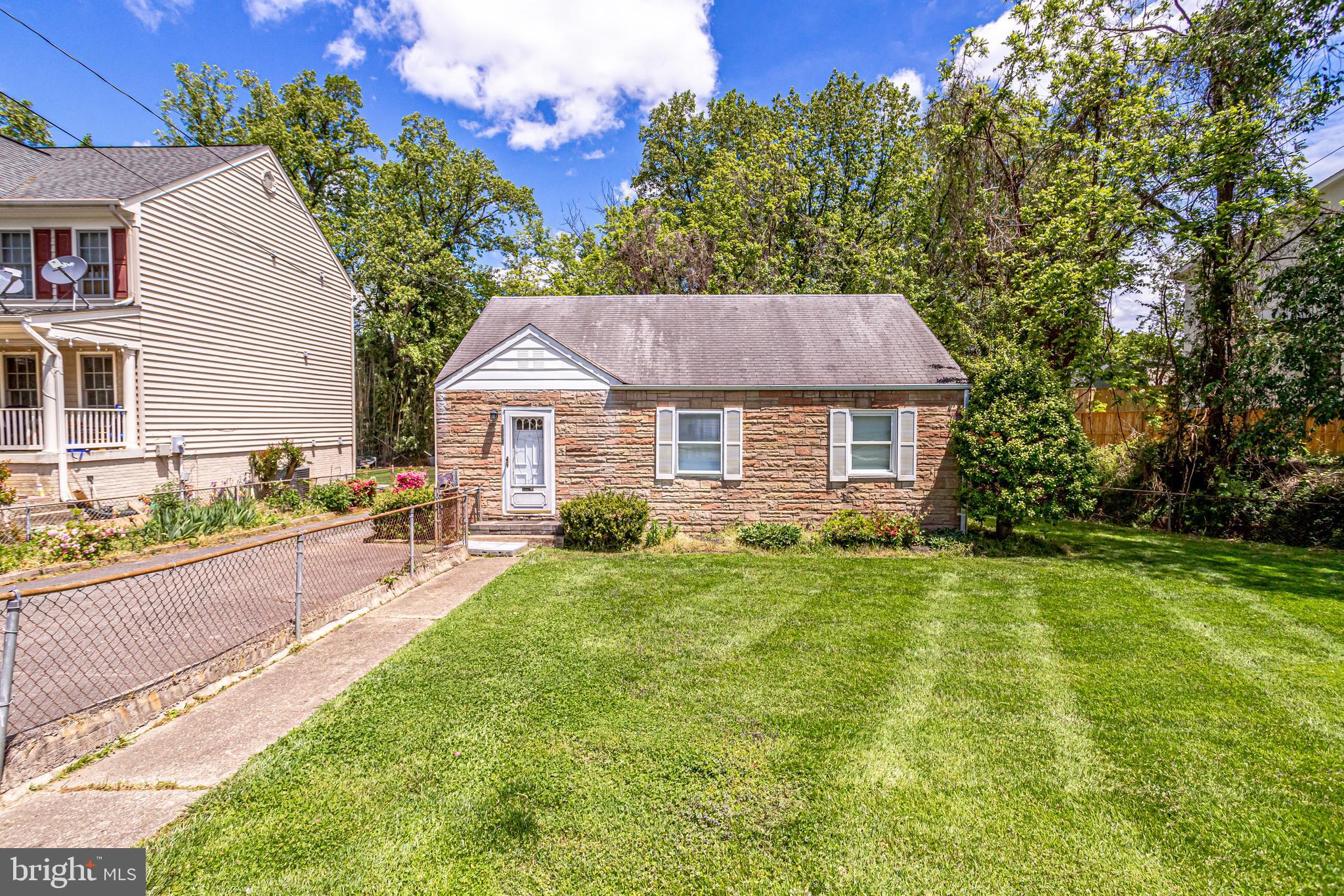 2027 Griffith Road Falls Church, VA 22043 - Photo 32 of 49 Gallery Image 32