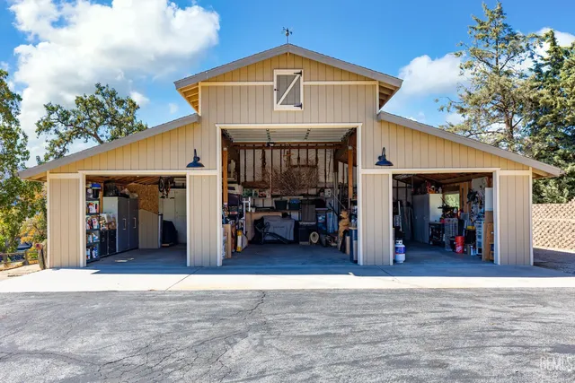 $642,000 | Undisclosed Address, Tehachapi, CA 93561