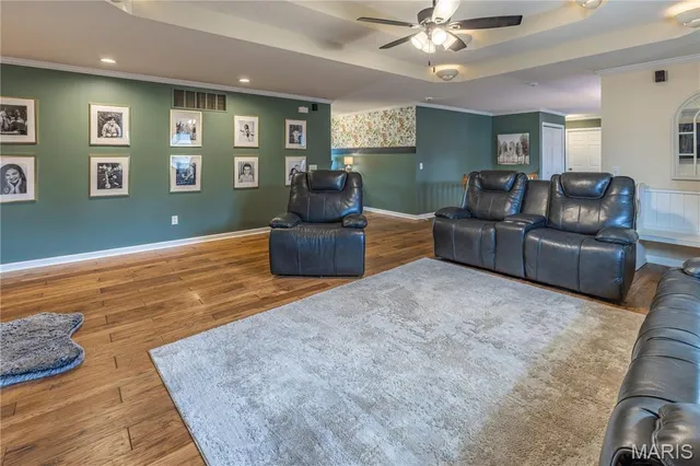 $319,000 | 907 Plantation Boulevard, Sikeston, MO 63801