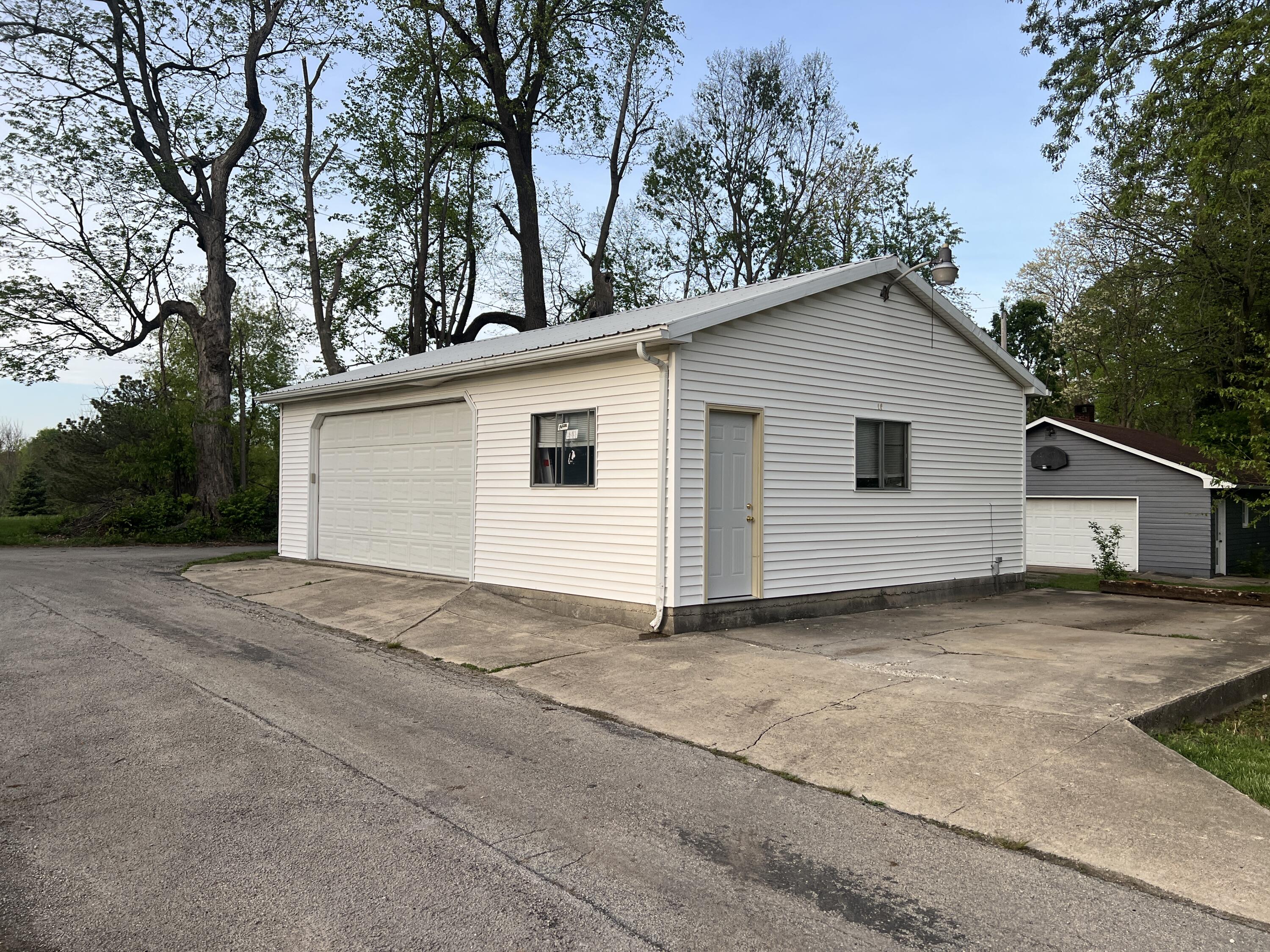 820 Taft Street Sidney, OH 45365 - Photo 7 of 51 Garage