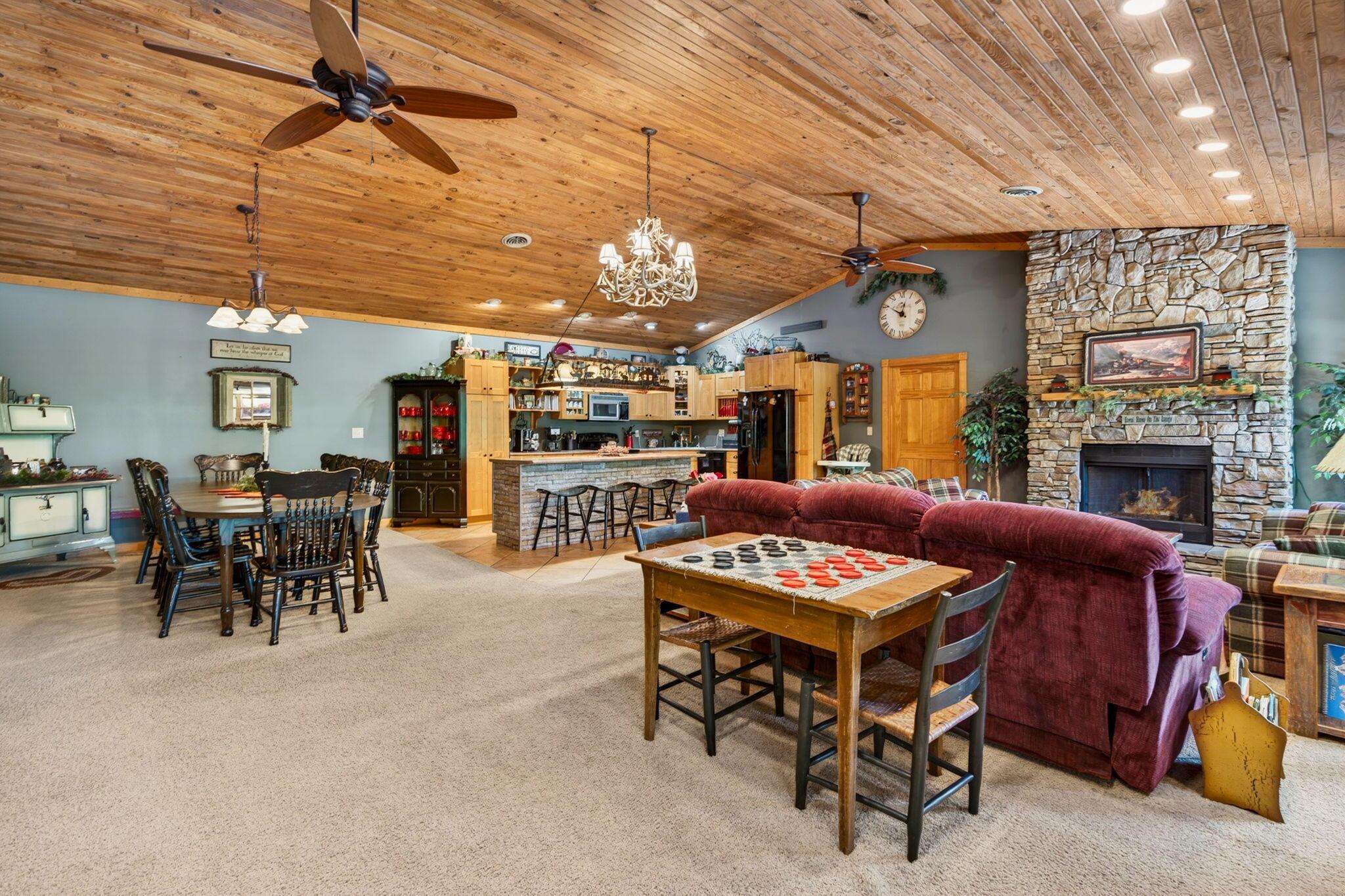 2198 Adelphia State Road Wellston, OH 45692 - Photo 18 of 53 18. Living Room 3