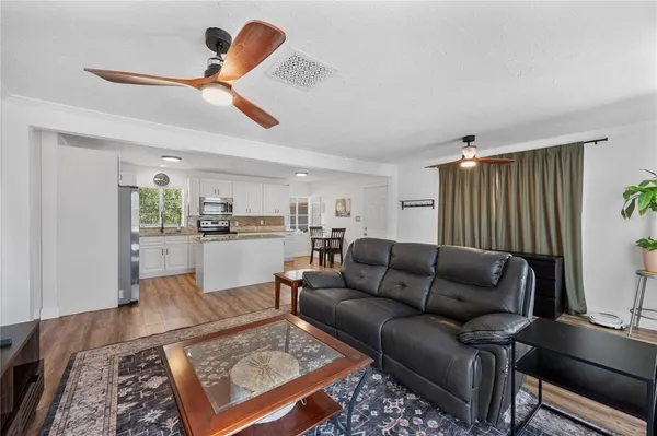 $250,000 | 1308 Gilliam Drive, Auburndale, FL 33823