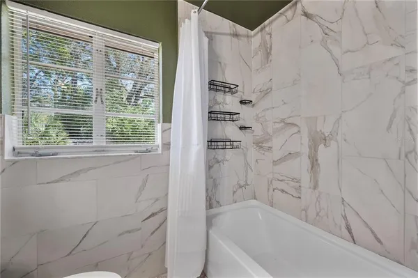 $250,000 | 1308 Gilliam Drive, Auburndale, FL 33823