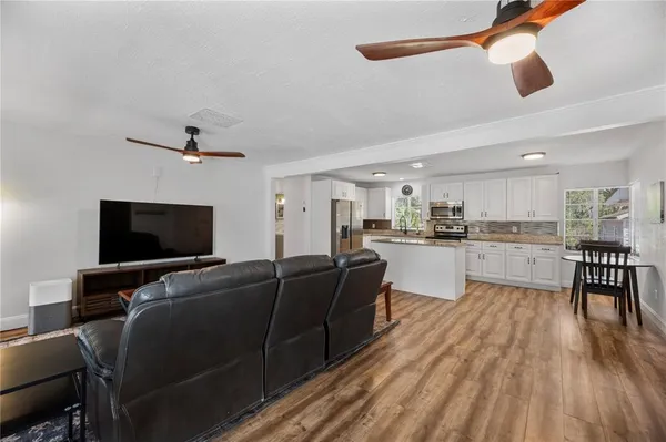 $250,000 | 1308 Gilliam Drive, Auburndale, FL 33823