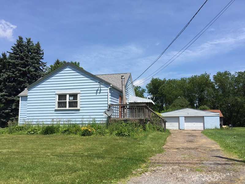 972 Lyn Road Sarver, PA 16055 - Photo 1 of 4 Exterior Front.