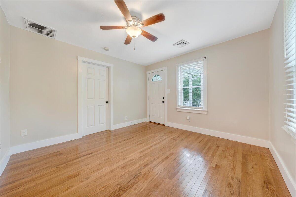 915 North Mill Road Salem, VA 24153 - Photo 3 of 20 03-MIB05648
