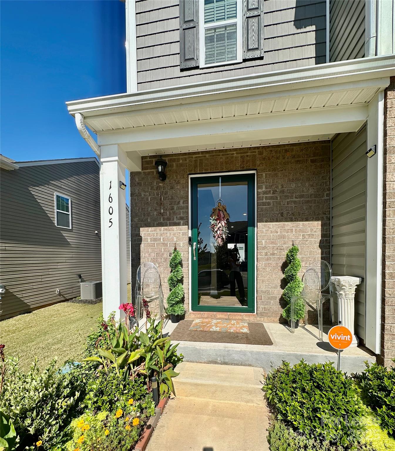 1605 Blue Velvet Lane Dallas, NC 28034 - Photo 2 of 37