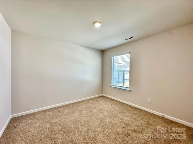 $2,350 | 1605 Blue Velvet Lane, Dallas, NC 28034