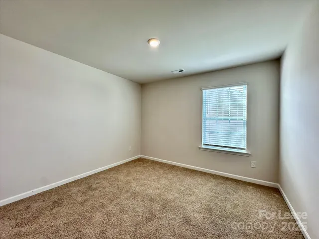 $2,350 | 1605 Blue Velvet Lane, Dallas, NC 28034