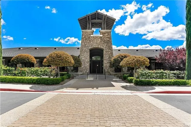 $1,069,999 | 34116 Galleron Street, Temecula, CA 92592
