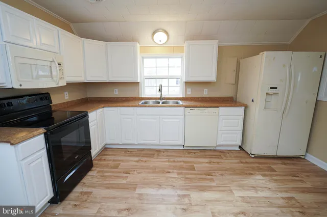 $1,395 | 308 Cherry Way, Salisbury, MD 21804