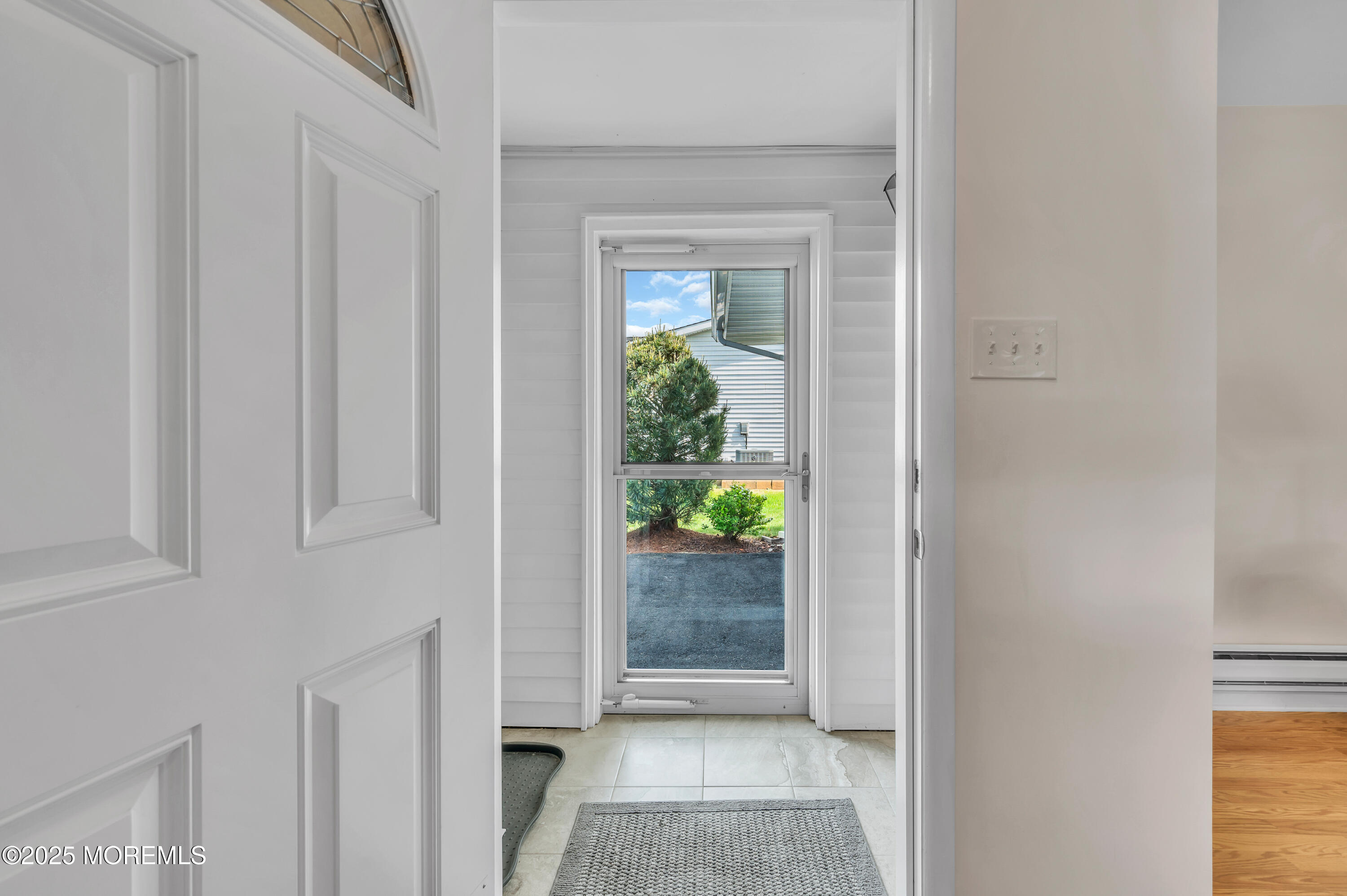 52 Watkins Road Brick, NJ 08724 - Photo 3 of 24 Entrance