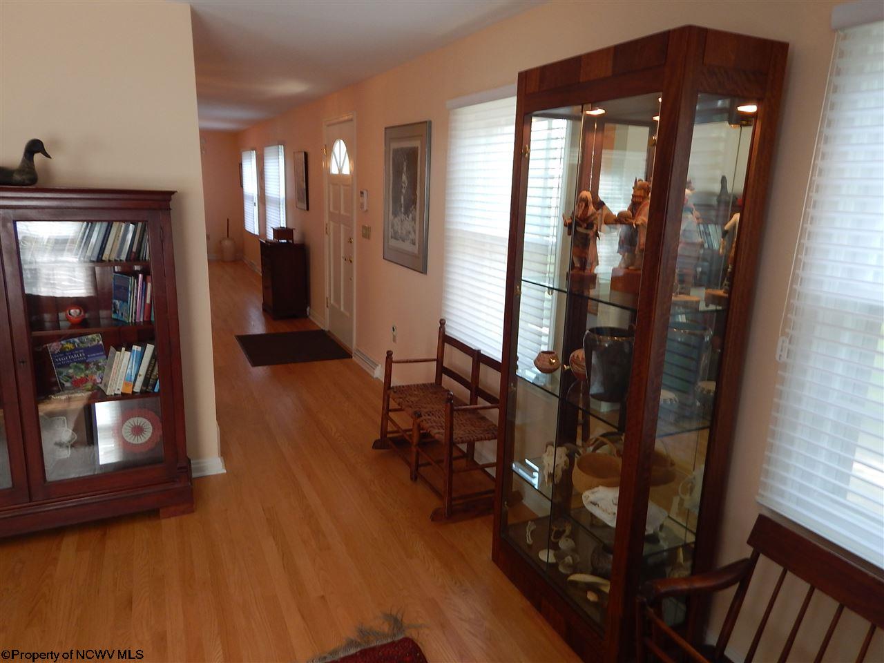 22 Amherst Road Morgantown, WV 26505 - Photo 7 of 20 Gallery Image 7