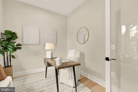 $2,350,000 | 923 17th Street South, Arlington, VA 22202