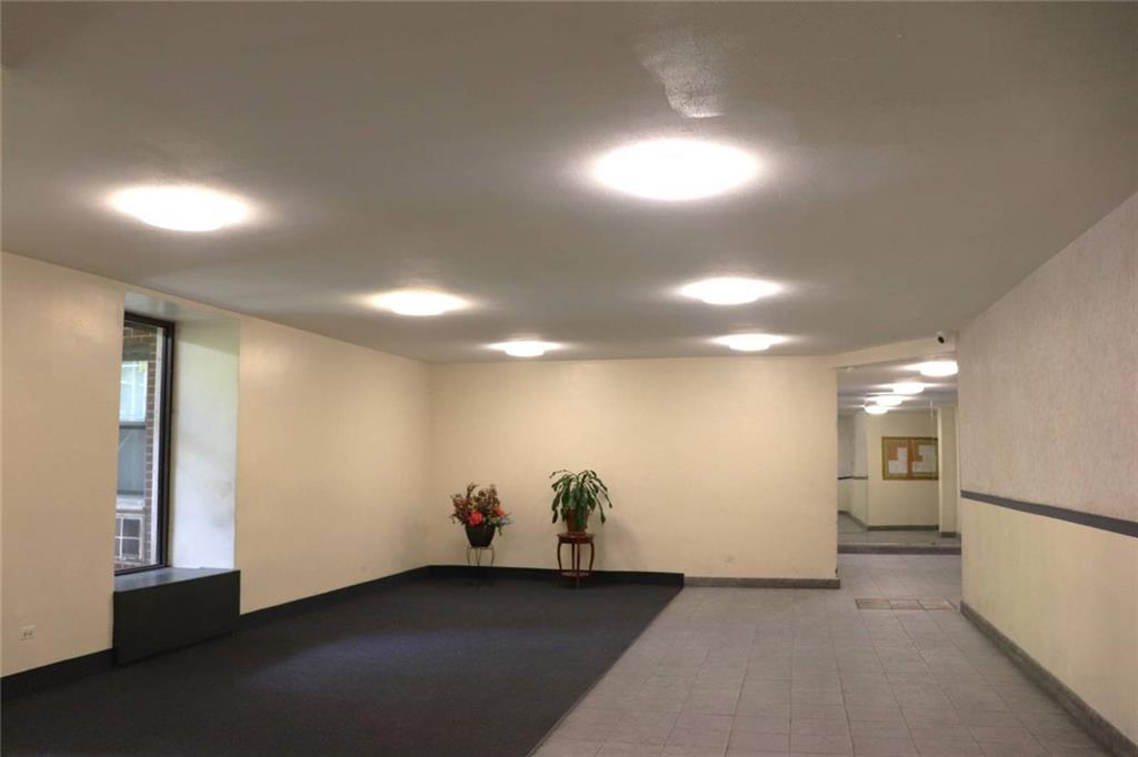 1199 East 53rd Street, Unit 1L Brooklyn, NY 11234 - Photo 3 of 14 Lobby