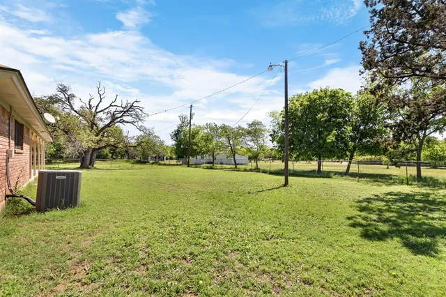 $320,000 | 125 County Road 1287, Morgan, TX 76671