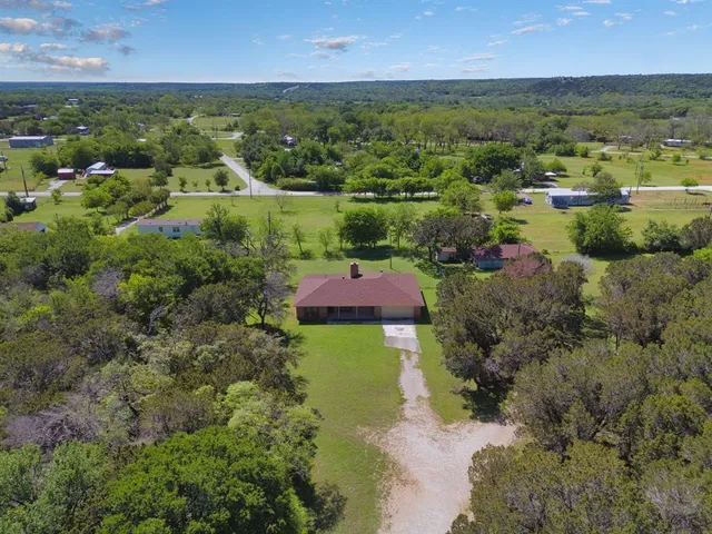$320,000 | 125 County Road 1287, Morgan, TX 76671