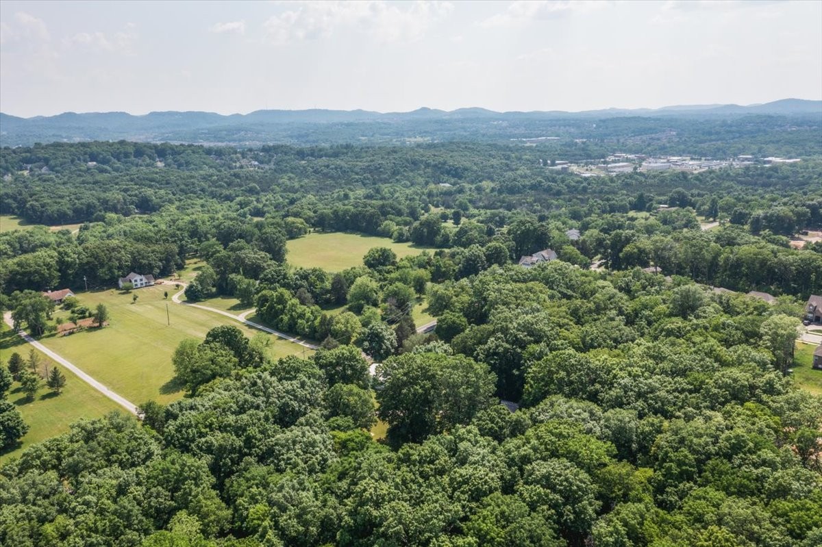 2122 Kidd Road Nolensville, TN 37135 - Photo 41 of 50 Gallery Image 41